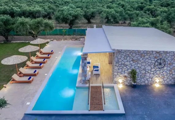 Farmavillas.com - Villa Maria Farmavillas.com - Villa Maria